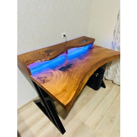 Компьютерный стол из слэба с подстветкой